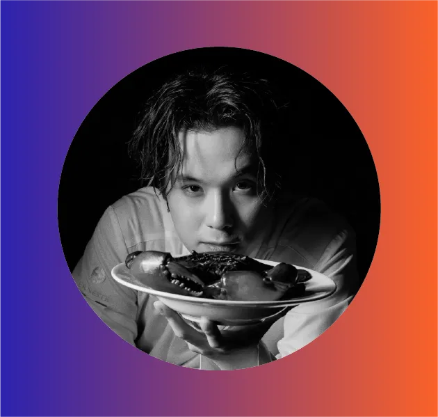 คุณเจมส์ ธีรดนย์