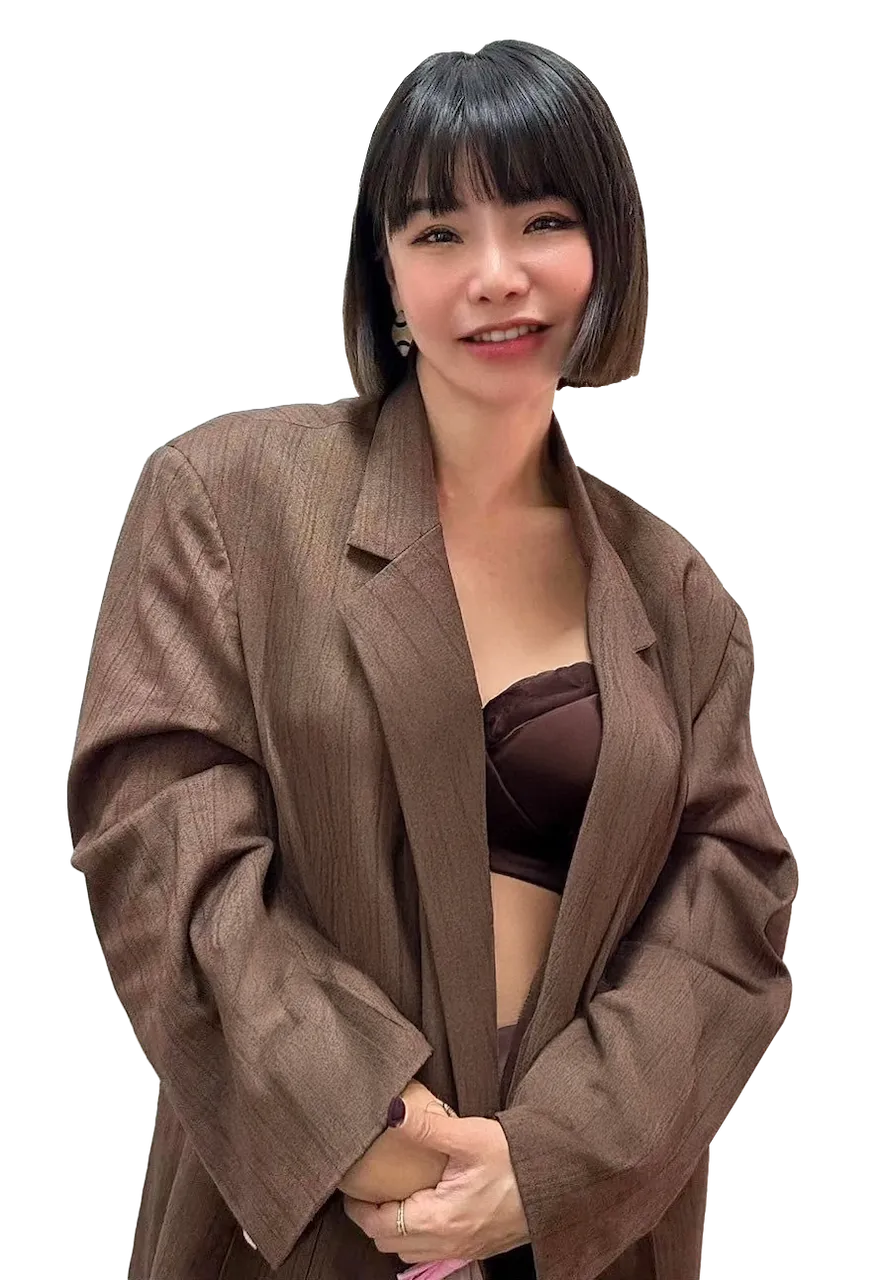 คุณธามม์ ประวัติตรี